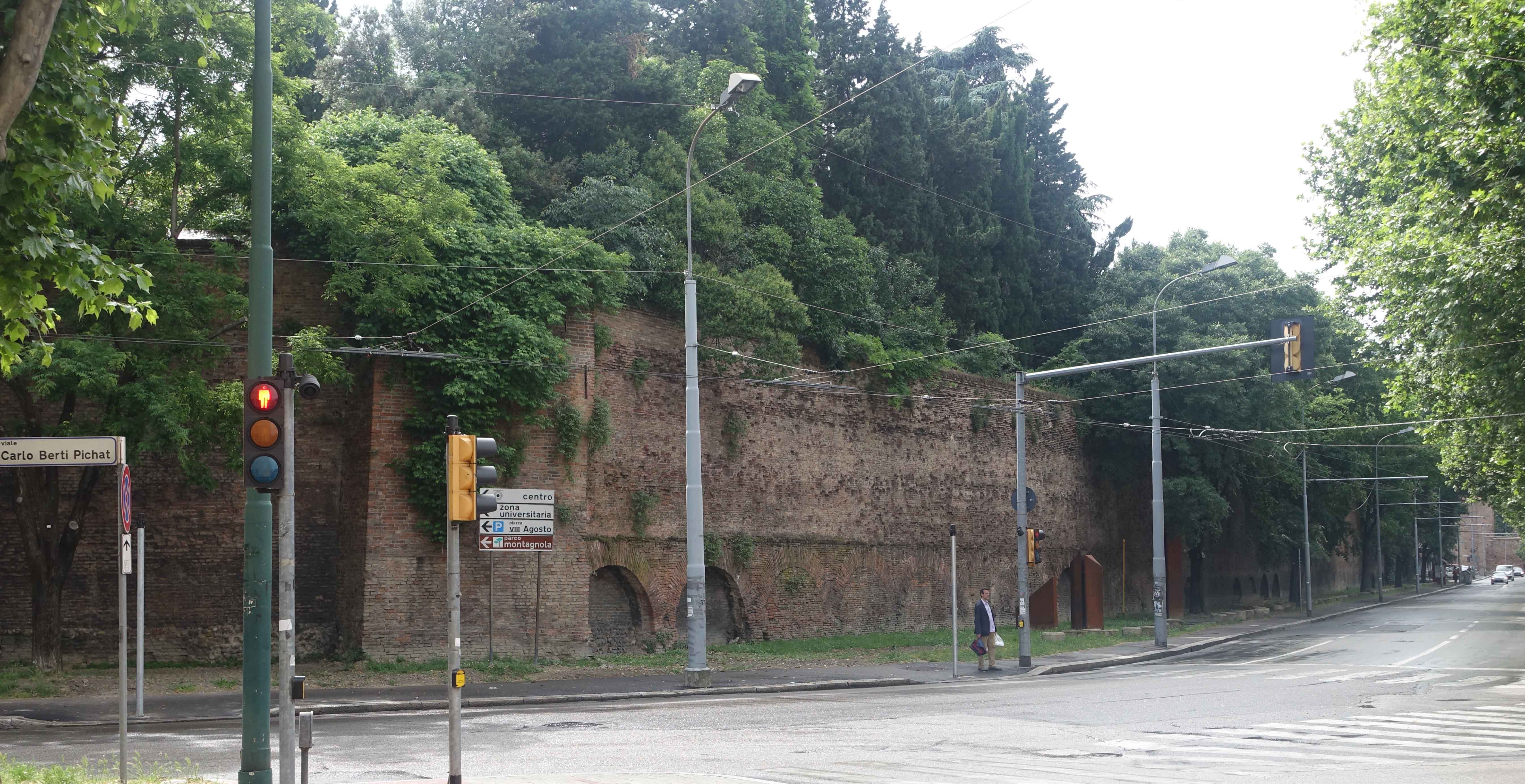 Bologna city walls