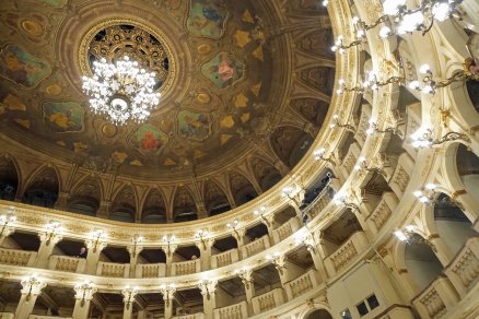 Teatro communale bologna