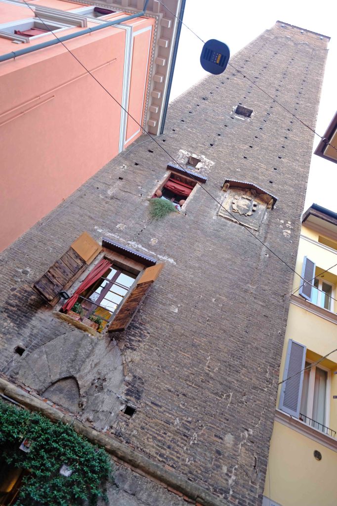 prendiparte tower bologna